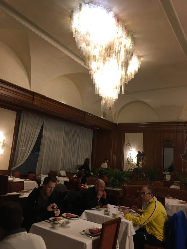 454CF489-1F48-4B51-B610-7433DED6CD62